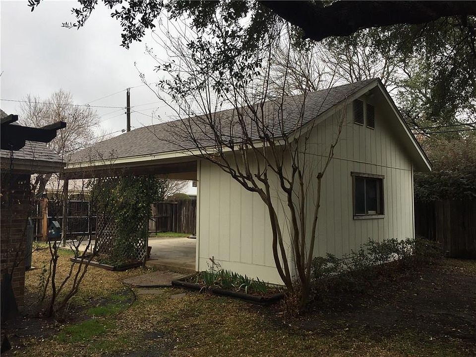 2nd image of 3155 Whitemarsh Cir