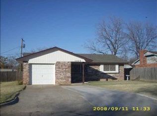 5809 NW 45th St, Warr Acres, OK 73122