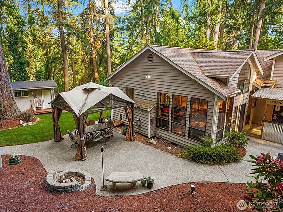 2nd image of 2336 Northshore Road