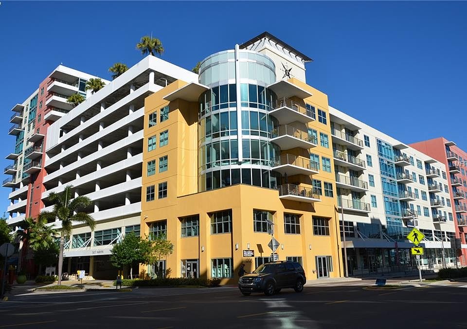 1st image of 1208 E Kennedy Blvd Unit 516