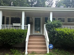 6605 Berkshire Dr, Alexandria, VA 22310