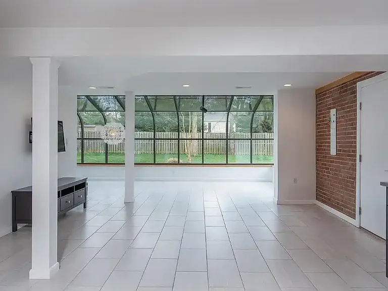 8617 Conover Pl — Photo 3