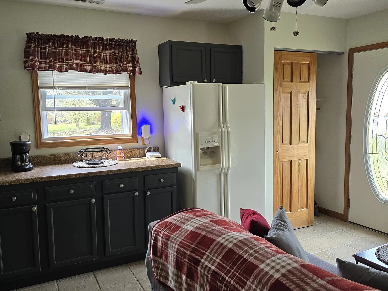 2 bed, 980 sqft, $1,400 — Photo 1