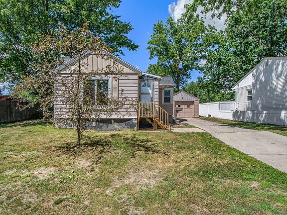 2nd image of 2253 Meurs Ct SW