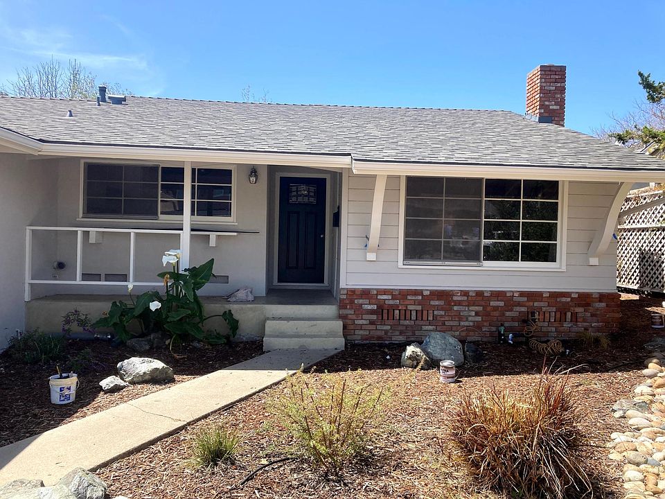 1st image of 536 Stanford Dr