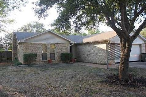 1st image of 4405 Kingsdale Dr