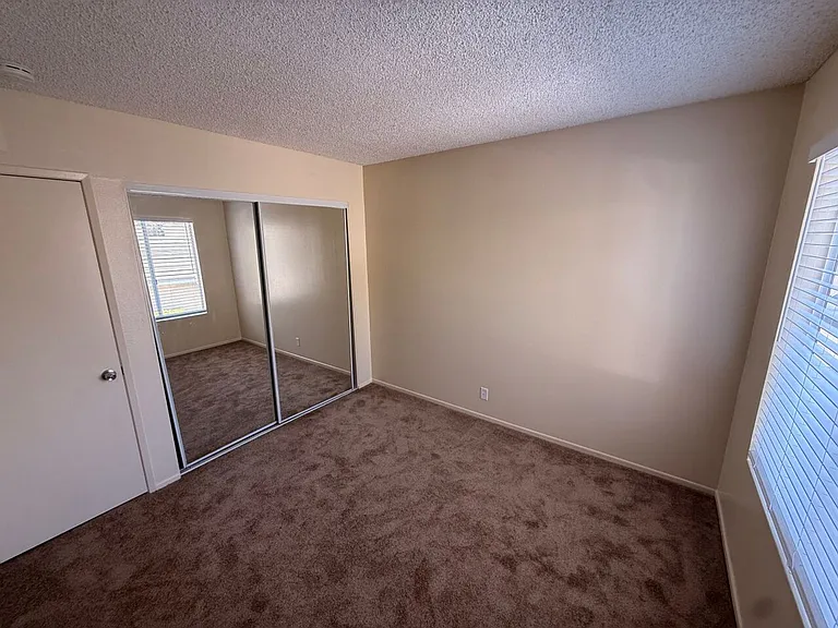 3651 Caminito Carmel Lndg — Photo 17