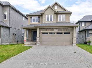 1573 Horseshoe Cres, London, ON N5X 0L3