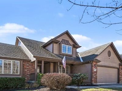 1009 NW Burr Oak Ln, Grain Valley, MO, 64029