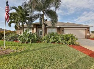 621 NW 28th Ter, Cape Coral, FL 33993