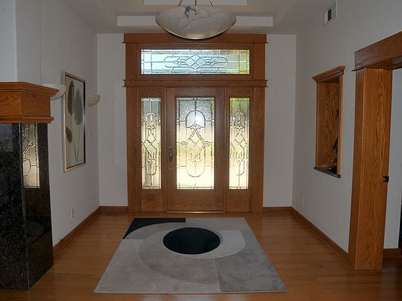 3rd image of 3434 Newridge Dr