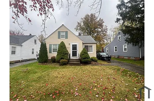 1207 Churchill Rd Photo 1