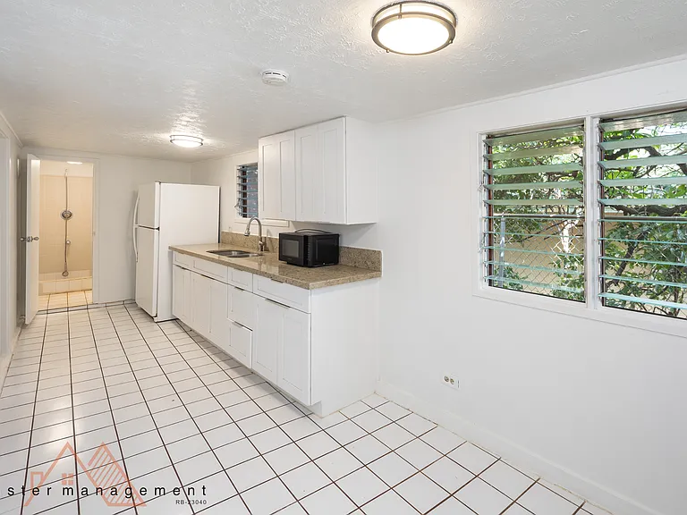 1322 Olino St #C — Photo 5