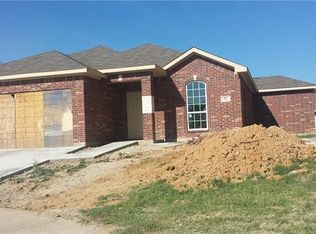 6611 Cantata Ct, Dallas, TX 75241