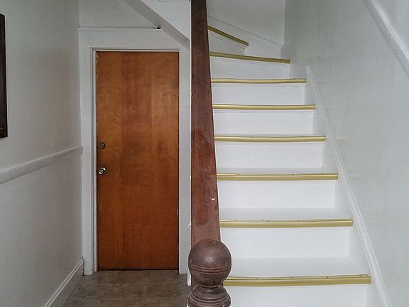 Beautiful Foyer!
