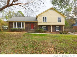 8417 Blockade Ct, Charlotte, NC 28226