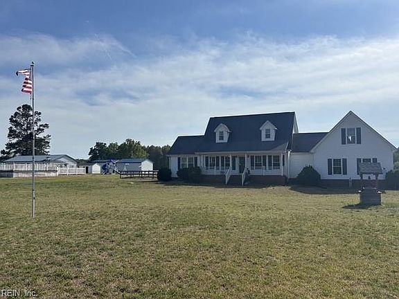 2nd image of 27384 Colosse Rd