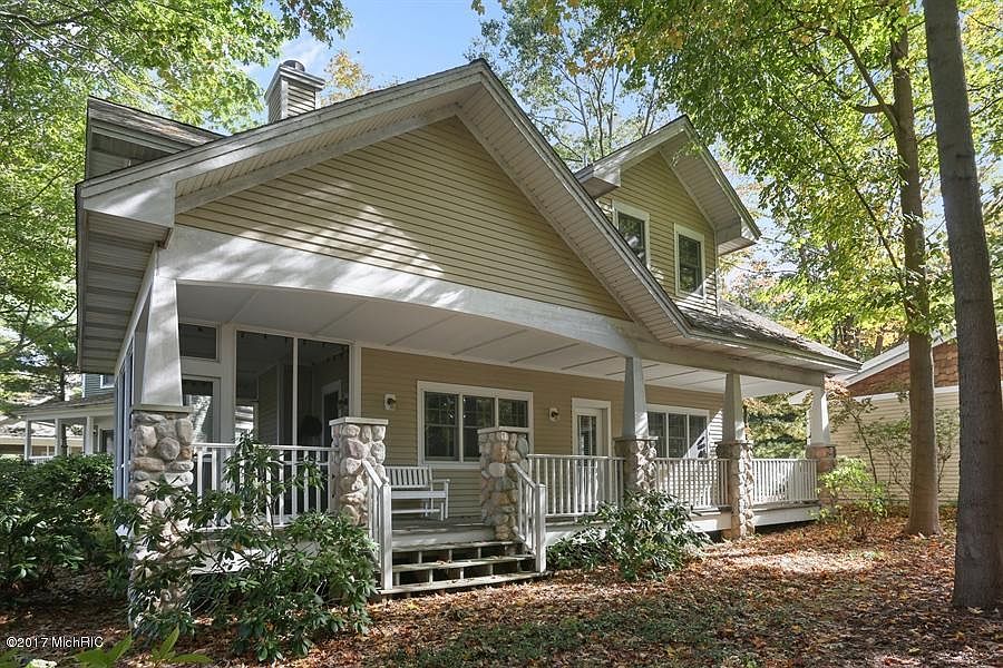 1st image of 76488 Fieldstone Cir