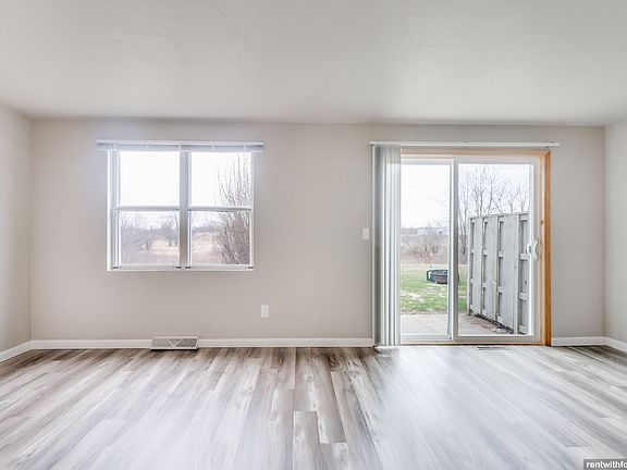 4th image of 3951 E River Dr APT 42