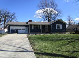 302 N School St, Atkinson, IL 61235