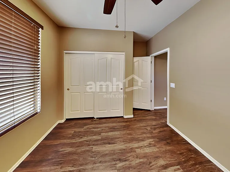 2150 E Bellerive Pl — Photo 12