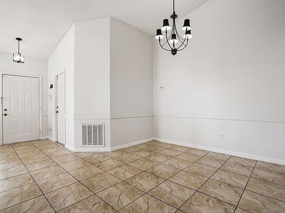 2nd image of 8467 Fort Thomas Way