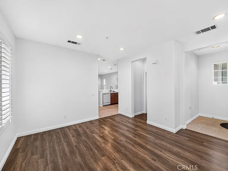 1300 McFadden Dr — Photo 7