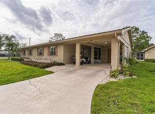 404 Gladstone Pl #107, Sun City Center, FL 33573