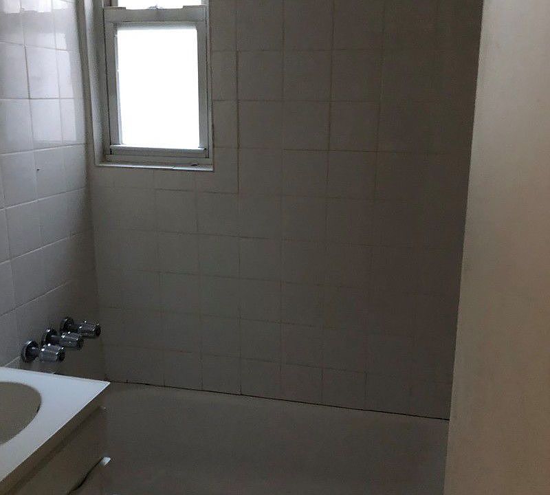 1st image of 4136 49th St APT 2F