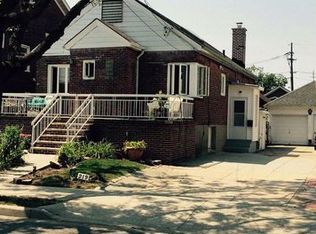 219 Beach 148 St, Neponsit, NY 11694