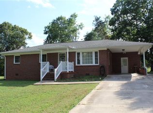 310 Gracie St, Seneca, SC 29678