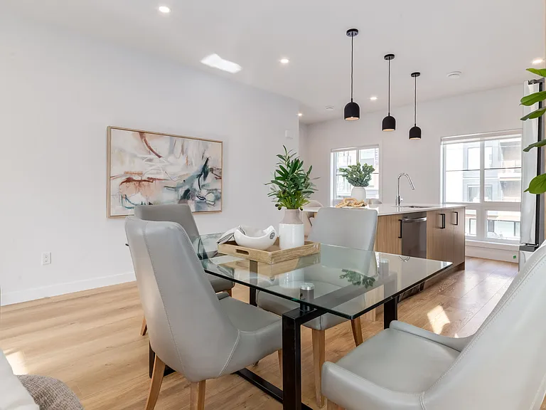 1615 33rd Ave SW — Photo 47