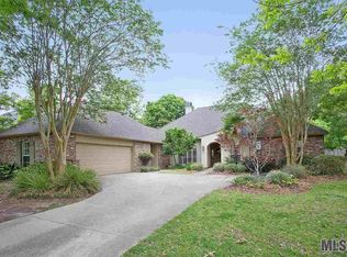 6123 Hope Estate Dr, Baton Rouge, LA 70820