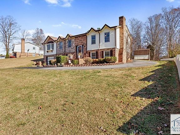 3rd image of 100 Brentwood Rd