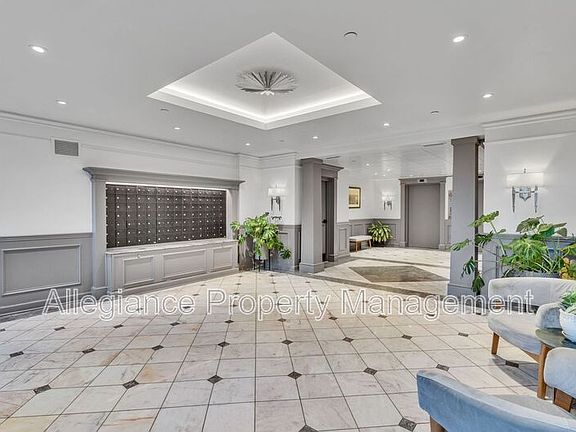 5th image of 1600 Prince St APT 411