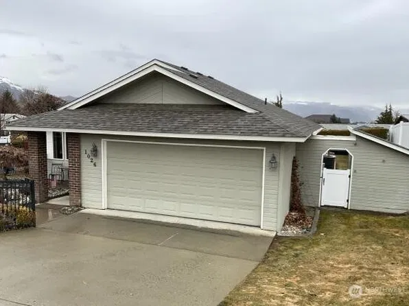 1026 Crawford Avenue, Wenatchee, WA 98801