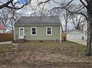 347 California St, Waterloo, IA 50703