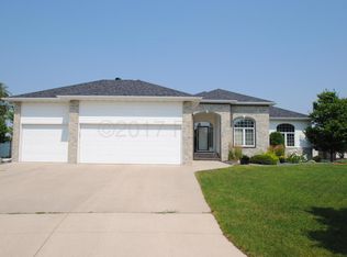 2021 Ruttan Ct, West Fargo, ND 58078