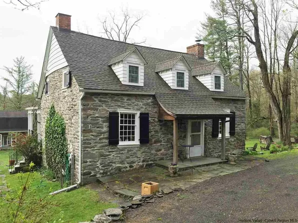 212 Cooper St, Rochester, NY 12404