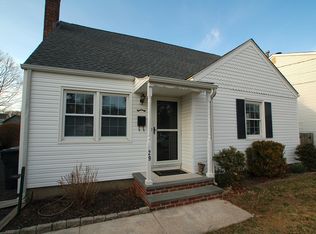 29 1st St, Fair Haven, NJ 07704