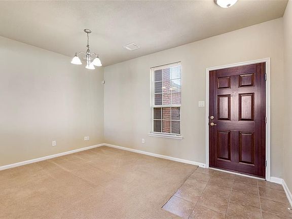 3rd image of 5310 Meadow Canyon Dr
