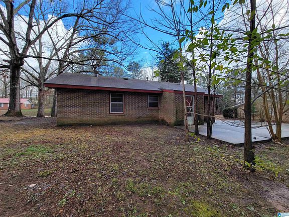 2nd image of 120 Hickorywood St