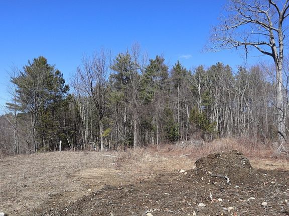 3rd image of 148 Flaherty Rd