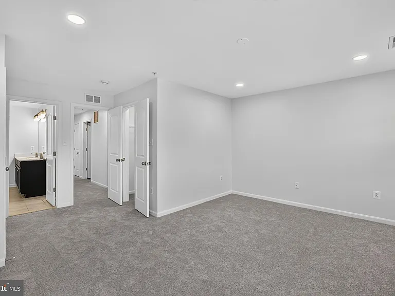 2613 Campus Way N #46 — Photo 14