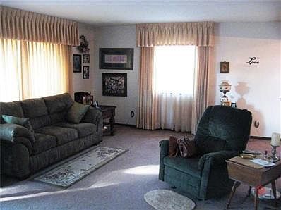3rd image of 2764 Del Prado Dr