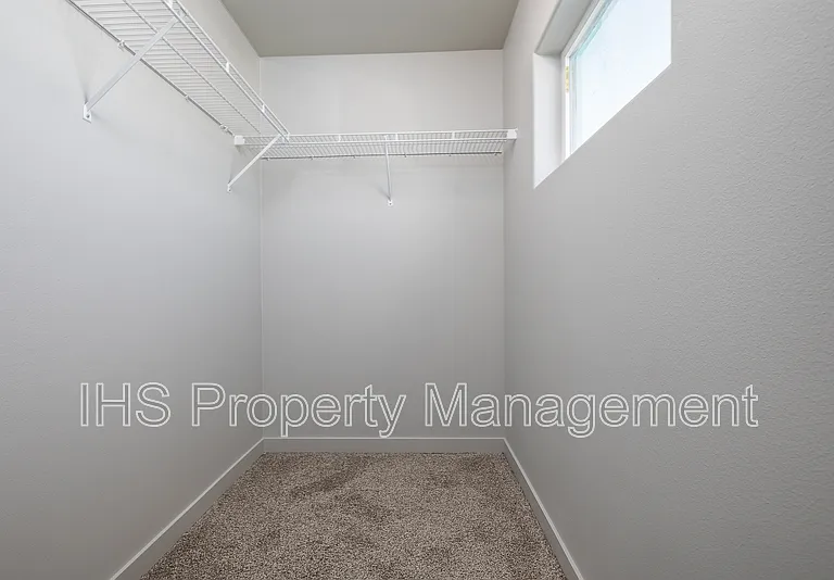 2511 Ronan St #A — Photo 14