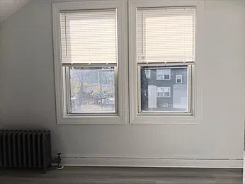 2 bed, 700 sqft, $2,300 — Photo 4