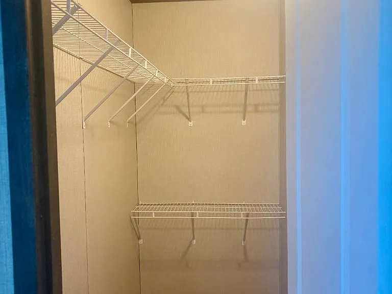 Unit Photo