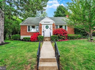 77 Woodland Rd, Wyomissing, PA 19610