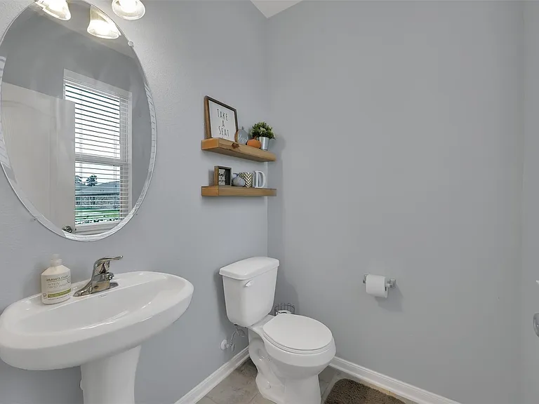 1127 Littleton Ct — Photo 19